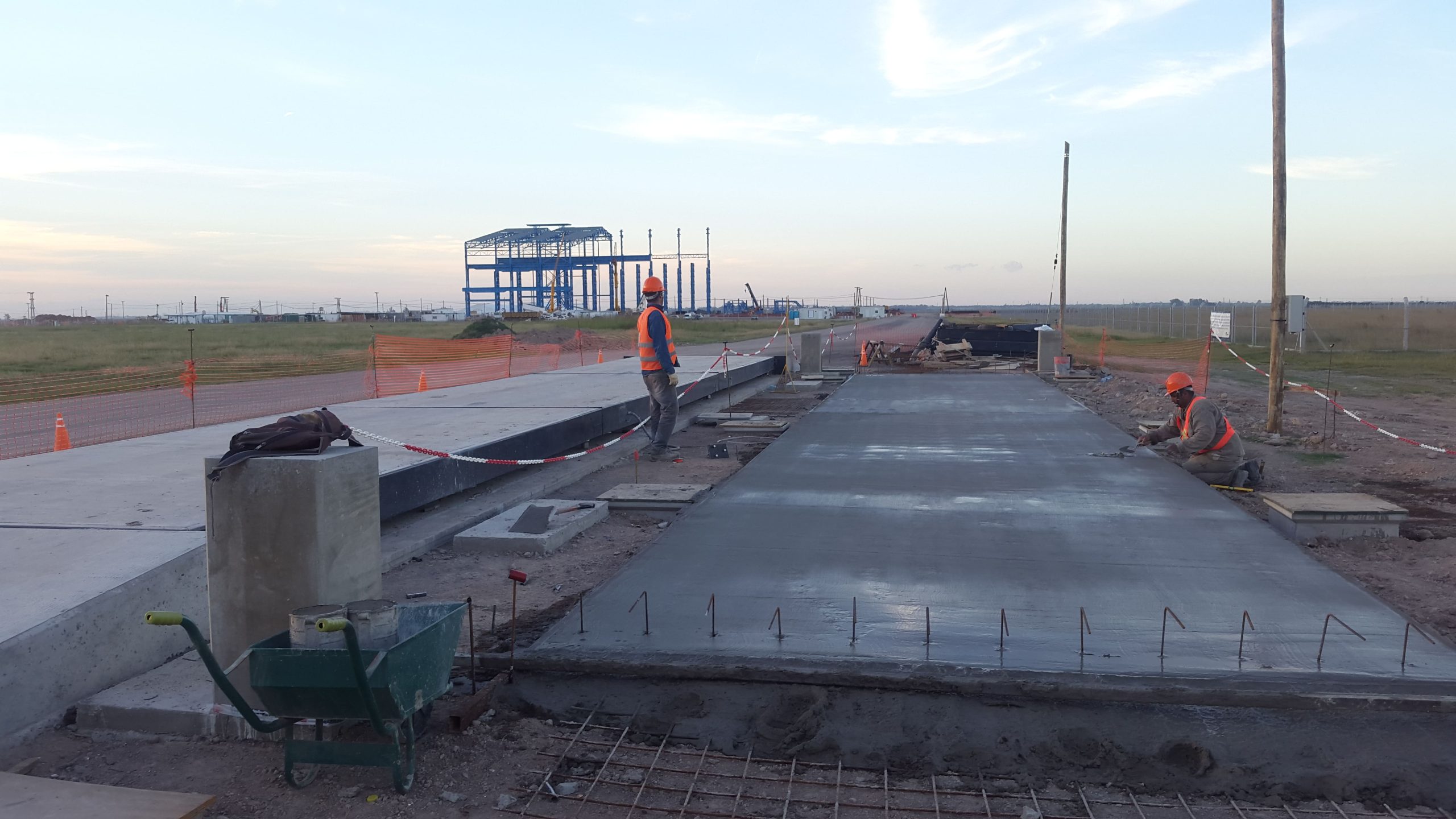 Obras civiles — base estructural para báscula industrial