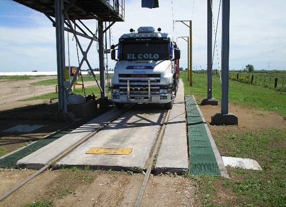 Instalación balanza ferroviaria combinada